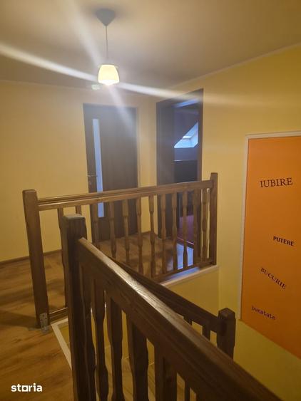 Casă cu 5 camere cu Teren 700 Mp în Șendreni