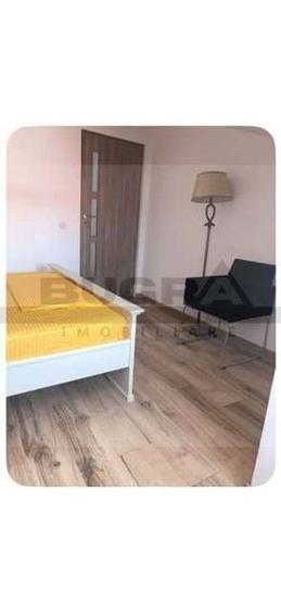 Apartament cu 3 camere în Florești
