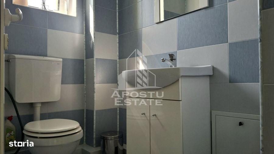Spațiu comercial, de 70 mp, în Micălaca
