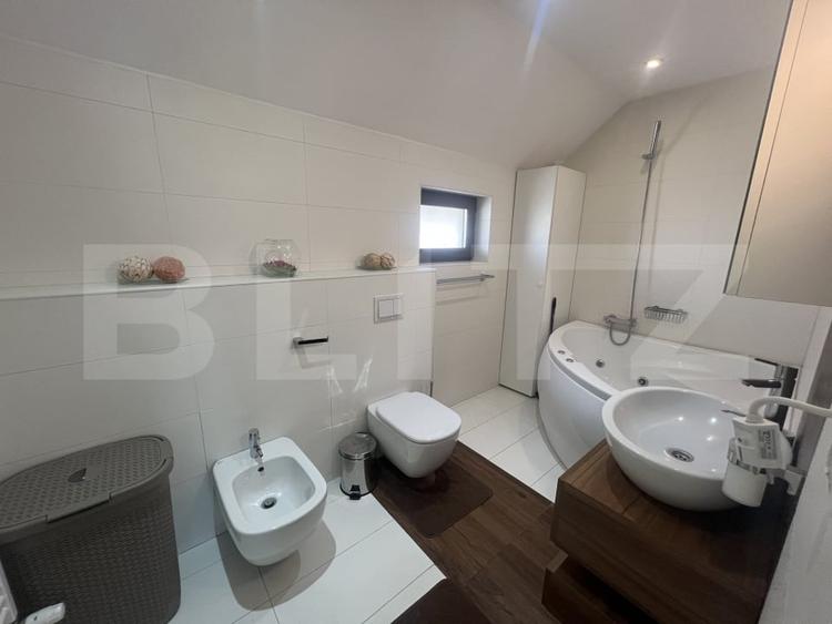 Duplex cu 4 camere cu Canalizare în Unirii