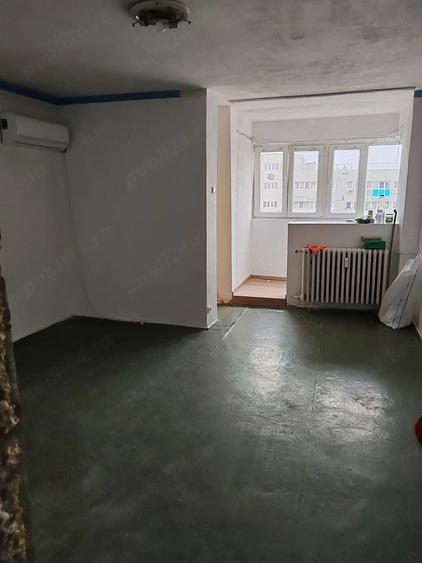Garsonieră semidecomandată în Pantelimon
