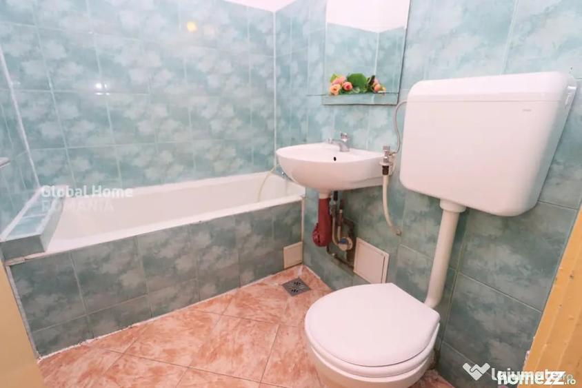 Apartament cu 2 camere semidecomandat în 1 Mai
