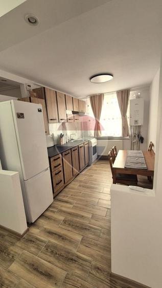 Apartament cu 2 camere decomandat, mobilat în Mărăței