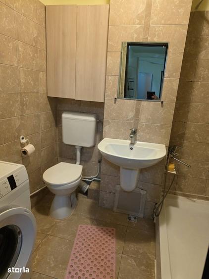 Apartament cu 2 camere decomandat în Dâmbovița