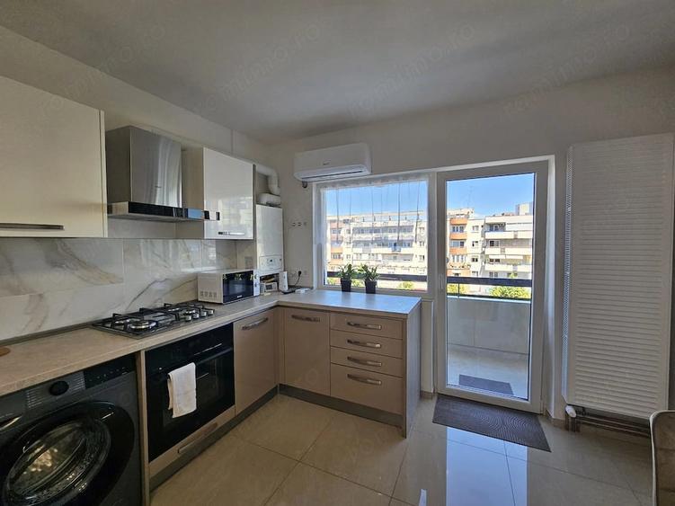 Apartament cu 2 camere decomandat în Decebal