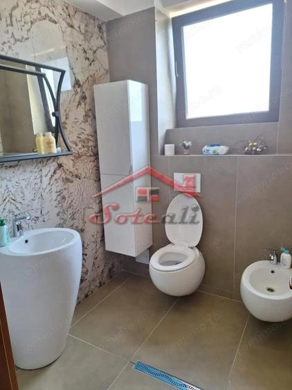 Casă cu Teren 783 Mp în Cornu