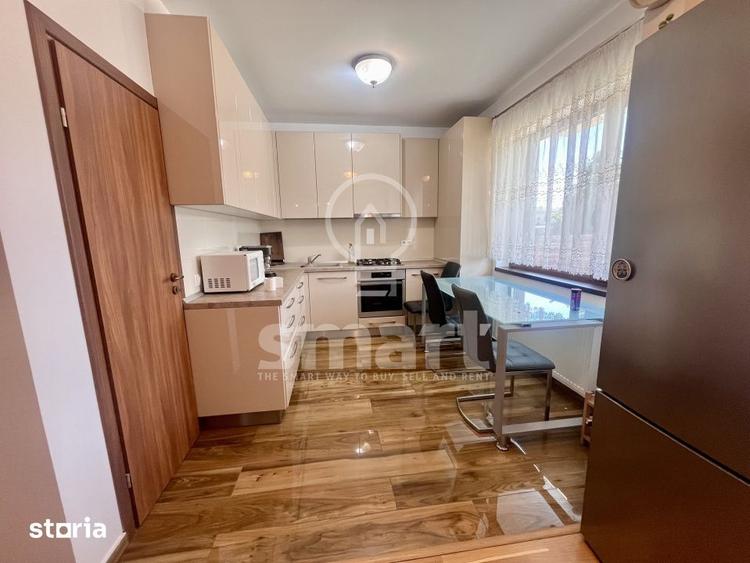 Casă cu 5 camere cu Teren 250 Mp în Florești