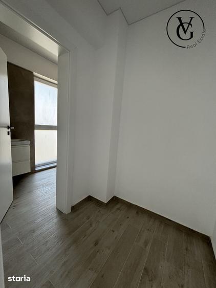 Apartament cu 3 camere semidecomandat în Nord