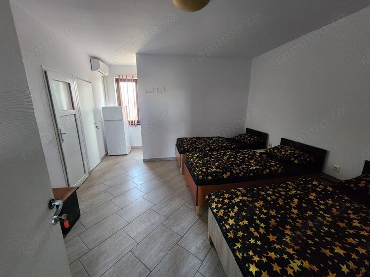 Casă cu 5 camere în Giroc