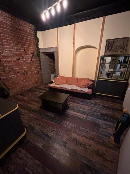 Apartament cu 3 camere semidecomandat, mobilat în Nerva Traian
