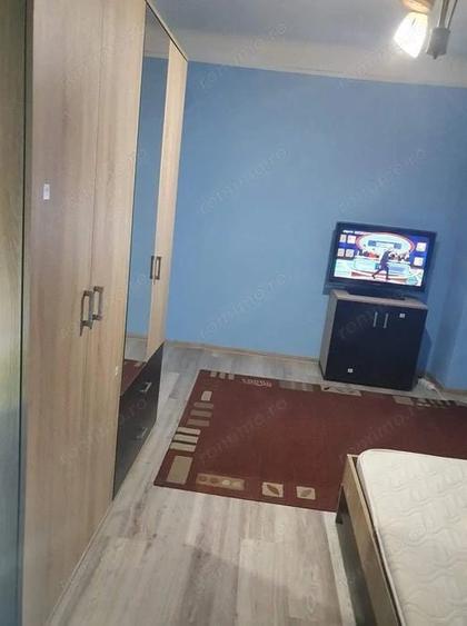 Garsonieră decomandată în UMT