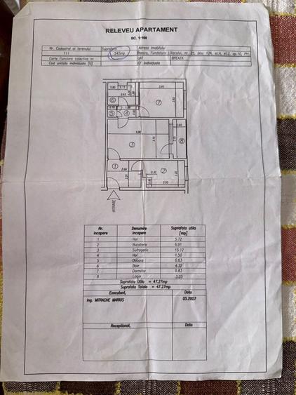 Apartament cu 2 camere decomandat în Domnești