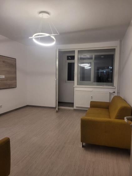 Apartament cu 2 camere circular în Drumul Taberei — fotografia 3