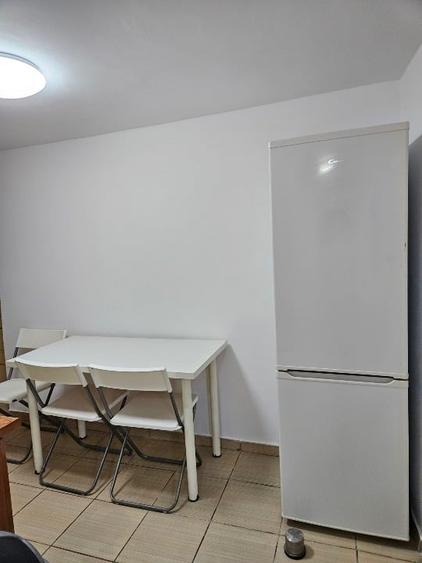 Casă individuală cu 5 camere cu Canalizare în Odobești
