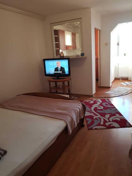 Garsonieră semidecomandată în Drumul Carului