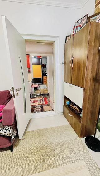 Casă cu 2 camere cu Teren 100 Mp în Crângași