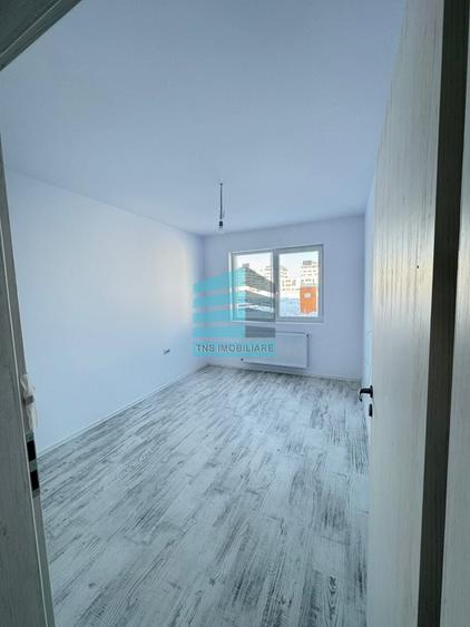 Apartament cu 4 camere în Titan