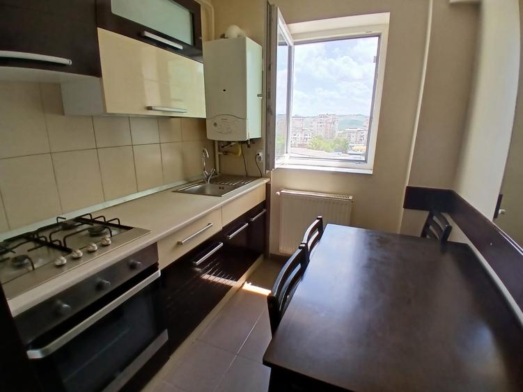 Apartament 2 Camere de Închiriat,  450 €, Gata de Mutare - 6