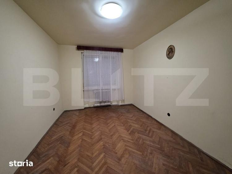 Apartament cu 3 camere în Solidarității