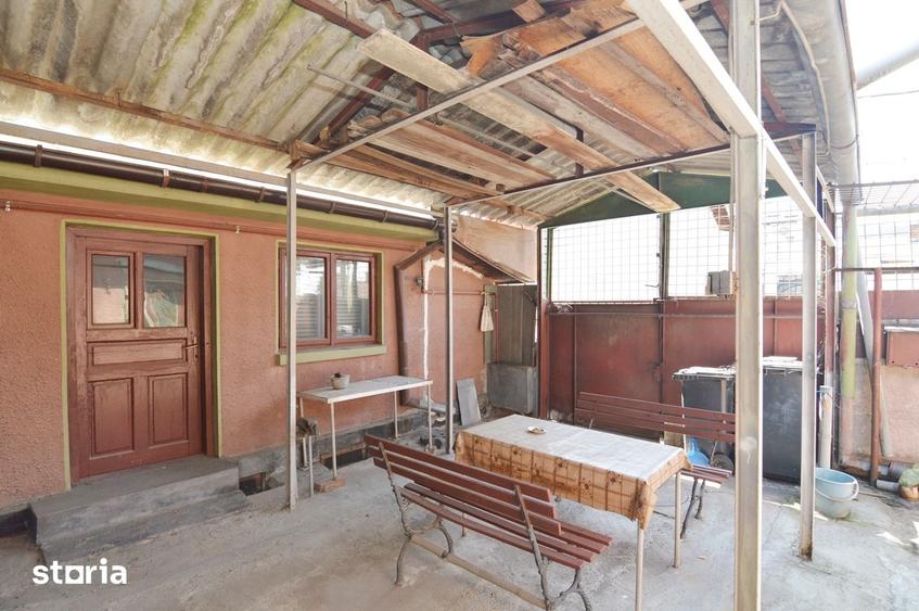 Casă cu 5 camere cu Teren 193 Mp în Ferentari