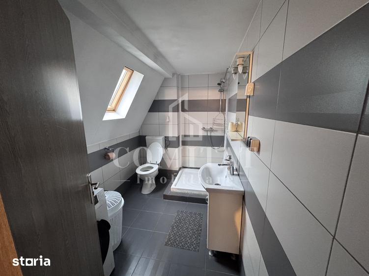 Apartament cu 3 camere semidecomandat în Central