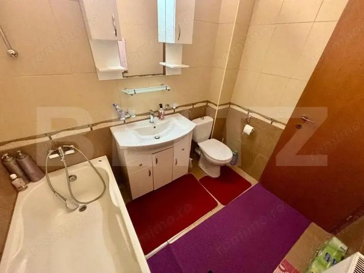 Apartament cu 3 camere decomandat, mobilat în Andrei Mureșanu