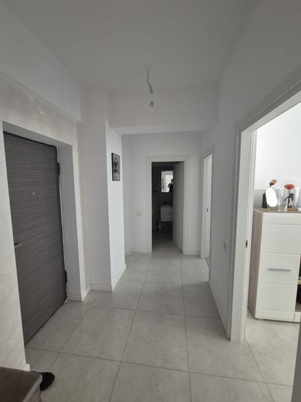 Apartament cu 2 camere decomandat în Berceni