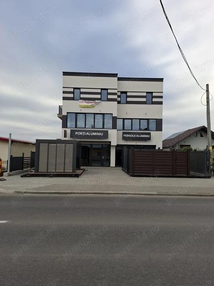 Spațiu comercial, de 75 mp, în Central