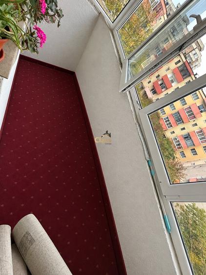 Apartament cu 4 camere decomandat, mobilat în Plopilor