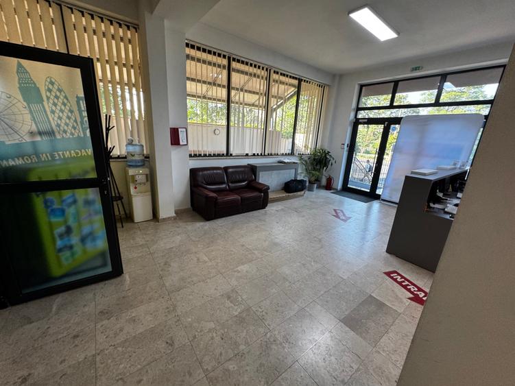 Spațiu comercial, de 703 mp, în Grivița