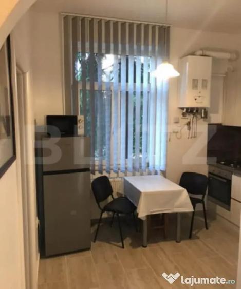 Apartament cu 2 camere decomandat în Centrul Civic