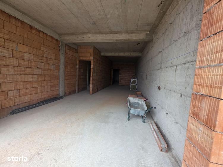Casă cu 4 camere decomandat cu Teren 340 Mp în Central