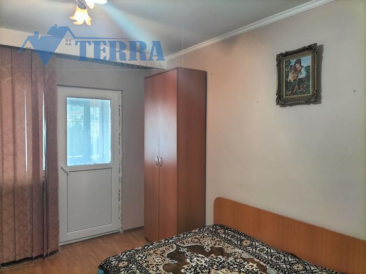 Apartament cu 3 camere decomandat, mobilat în Central
