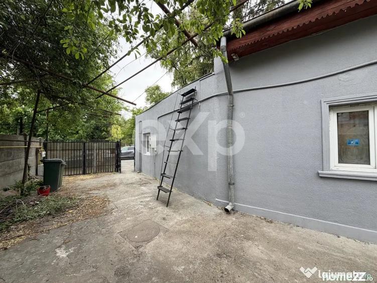 Casă cu 6 camere cu Teren 306 Mp în Central