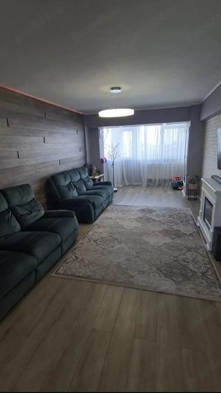 Apartament cu 3 camere decomandat în Gării
