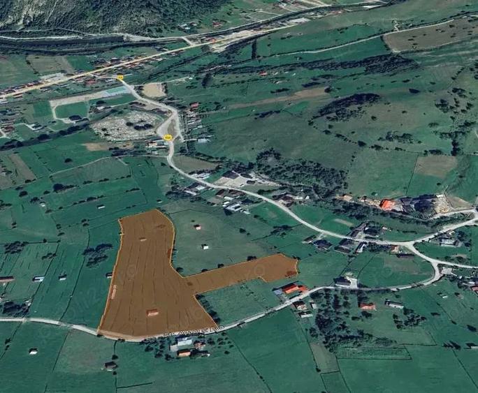 Teren de 1000 mp, în Pojorâta