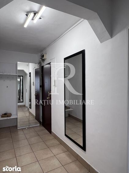 Apartament cu 2 camere decomandat în Rogerius