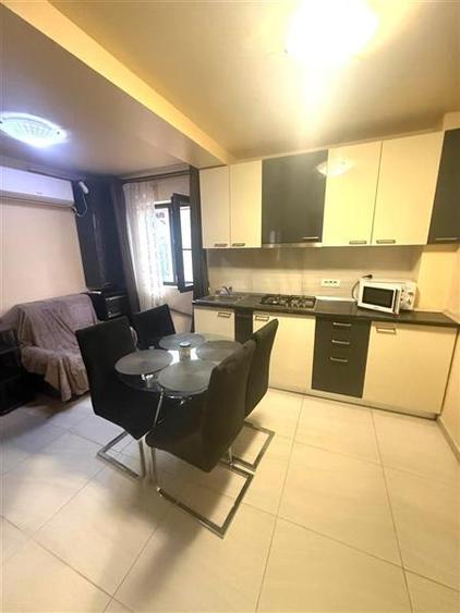 Apartament cu 2 camere decomandat în Aradului