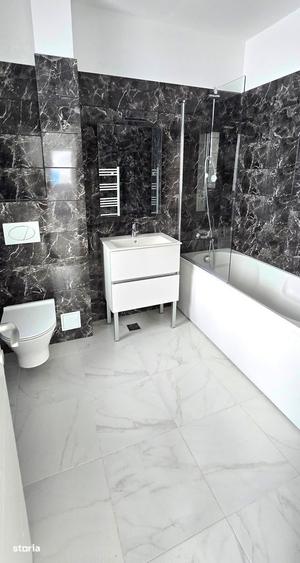 Apartament cu 3 camere decomandat în Frumoasa