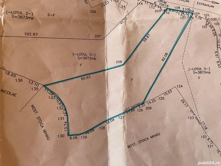 Teren de 3873 mp, în Central