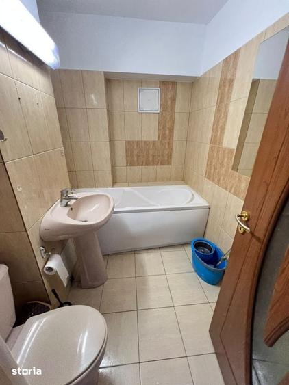 Apartament cu 3 camere în Gară