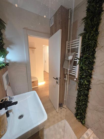 Apartament cu 2 camere decomandat în Tineretului
