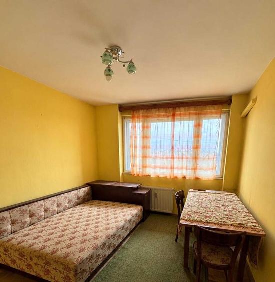 Apartament cu 2 camere semidecomandat în Sud