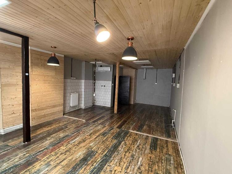 Spațiu comercial, de 56 mp, în Peninsula