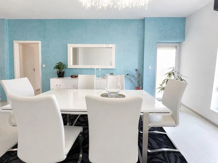 Apartament cu 3 camere decomandat în Lipovei