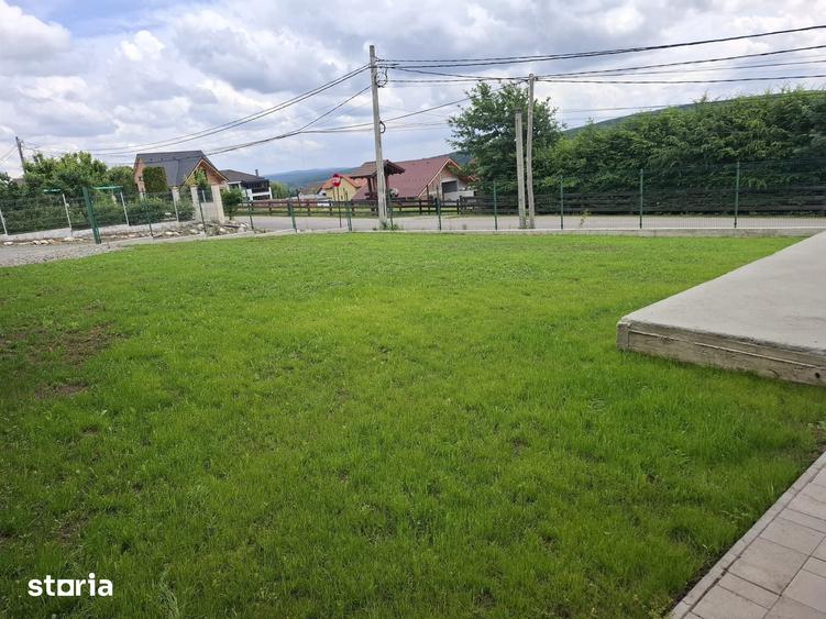 Casa noua in Tocile - individuala - priveliste deosebita spre munti - 3