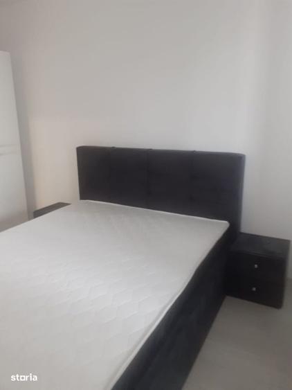 Apartament cu 2 camere decomandat în Titan