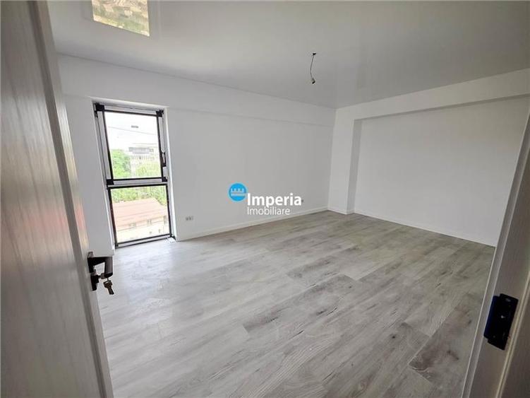 Apartament cu 2 camere decomandat în Aeroport