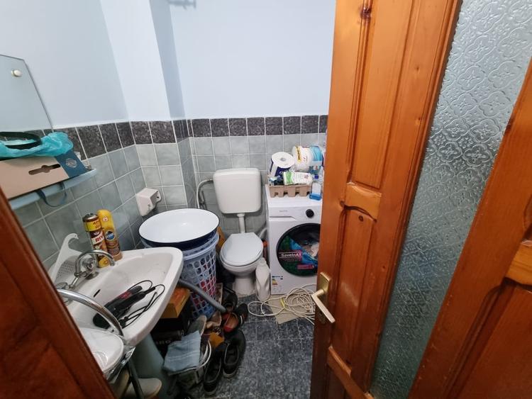Apartament cu 3 camere decomandat, mobilat în Banca Națională