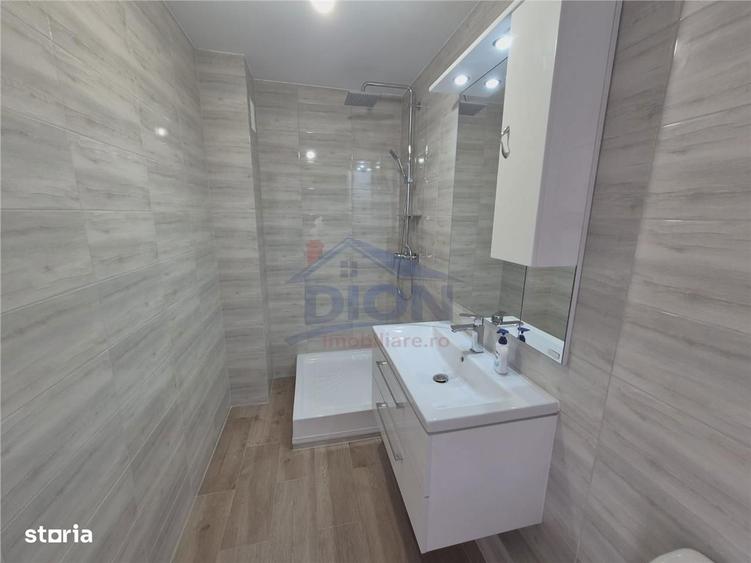Apartament cu 3 camere în Nerva Traian